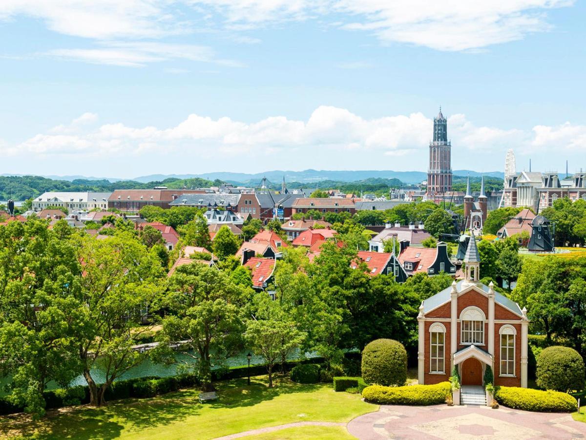 Hotel Okura Jr Huis Ten Bosch Sasebo Esterno foto View of the town