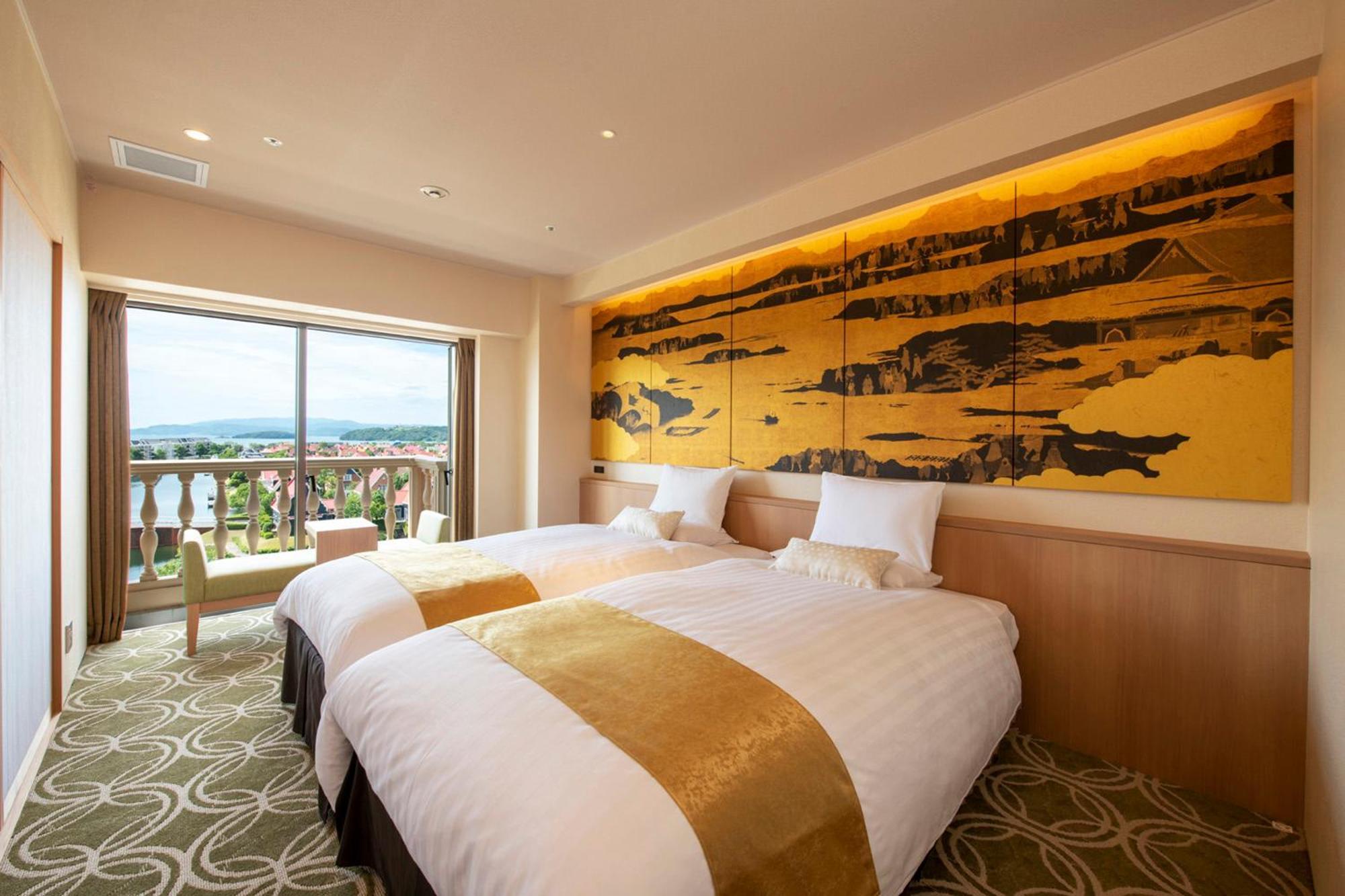 Hotel Okura Jr Huis Ten Bosch Sasebo Esterno foto A room at the hotel