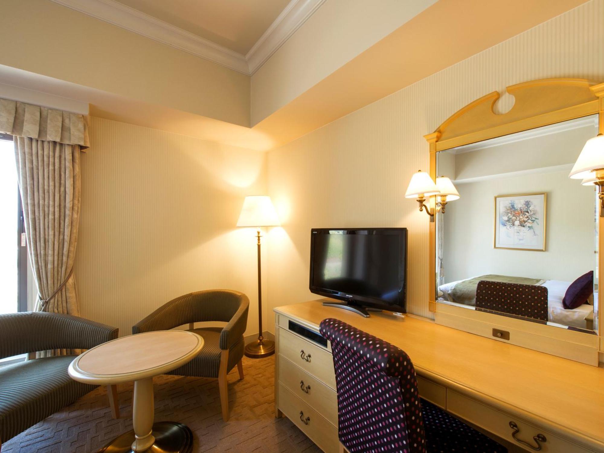 Hotel Okura Jr Huis Ten Bosch Sasebo Esterno foto A room at the hotel