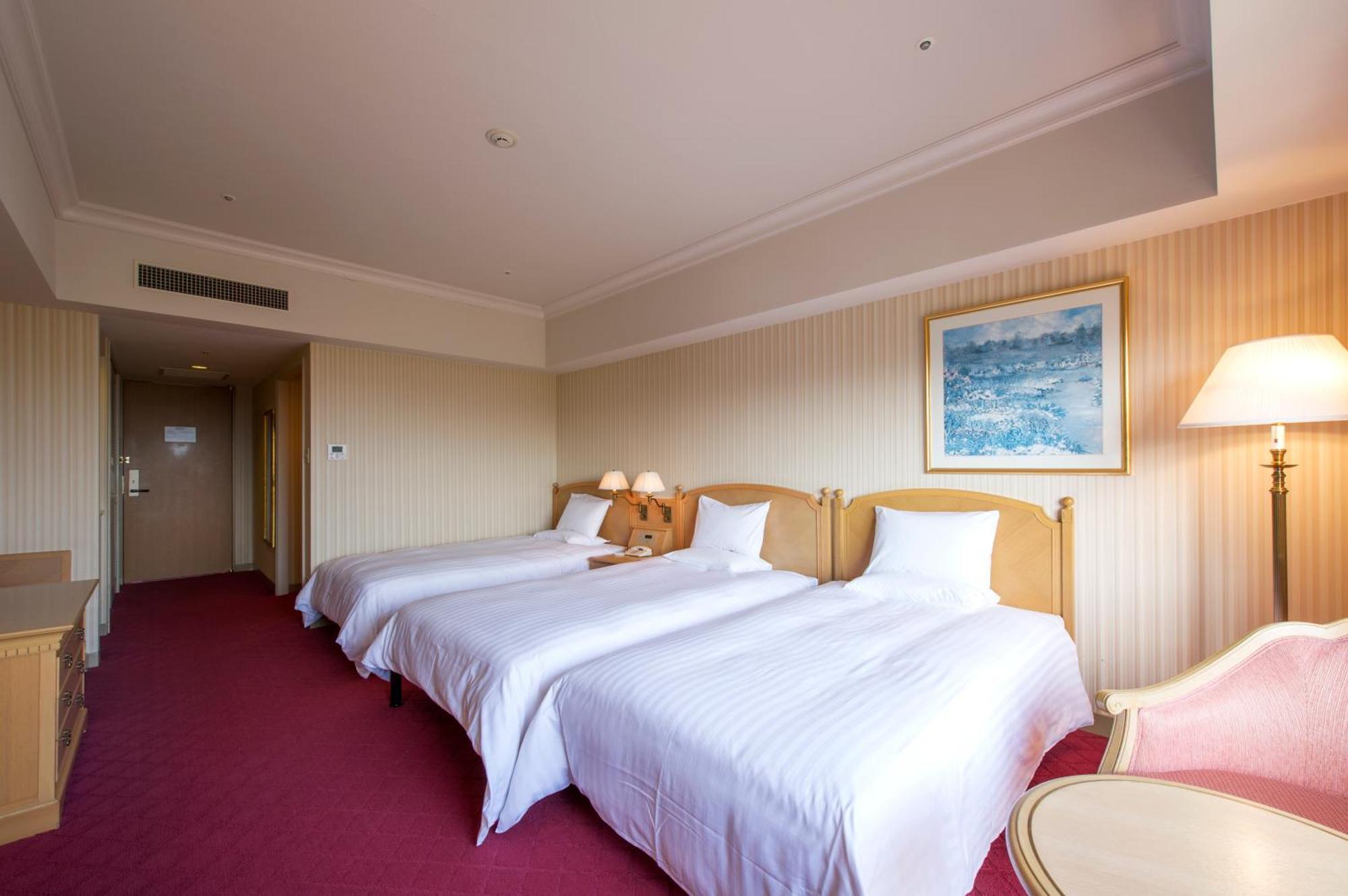 Hotel Okura Jr Huis Ten Bosch Sasebo Esterno foto Deluxe Room